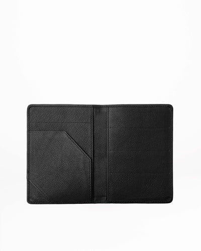 Everly Passport Cover